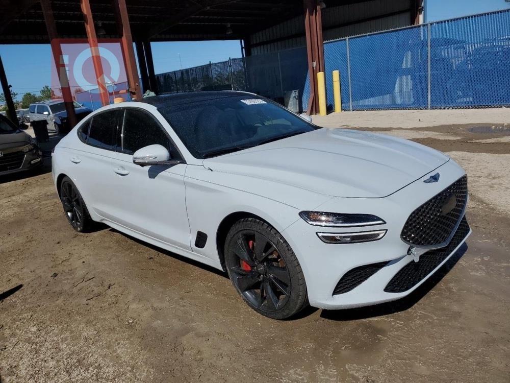 جنسس G70